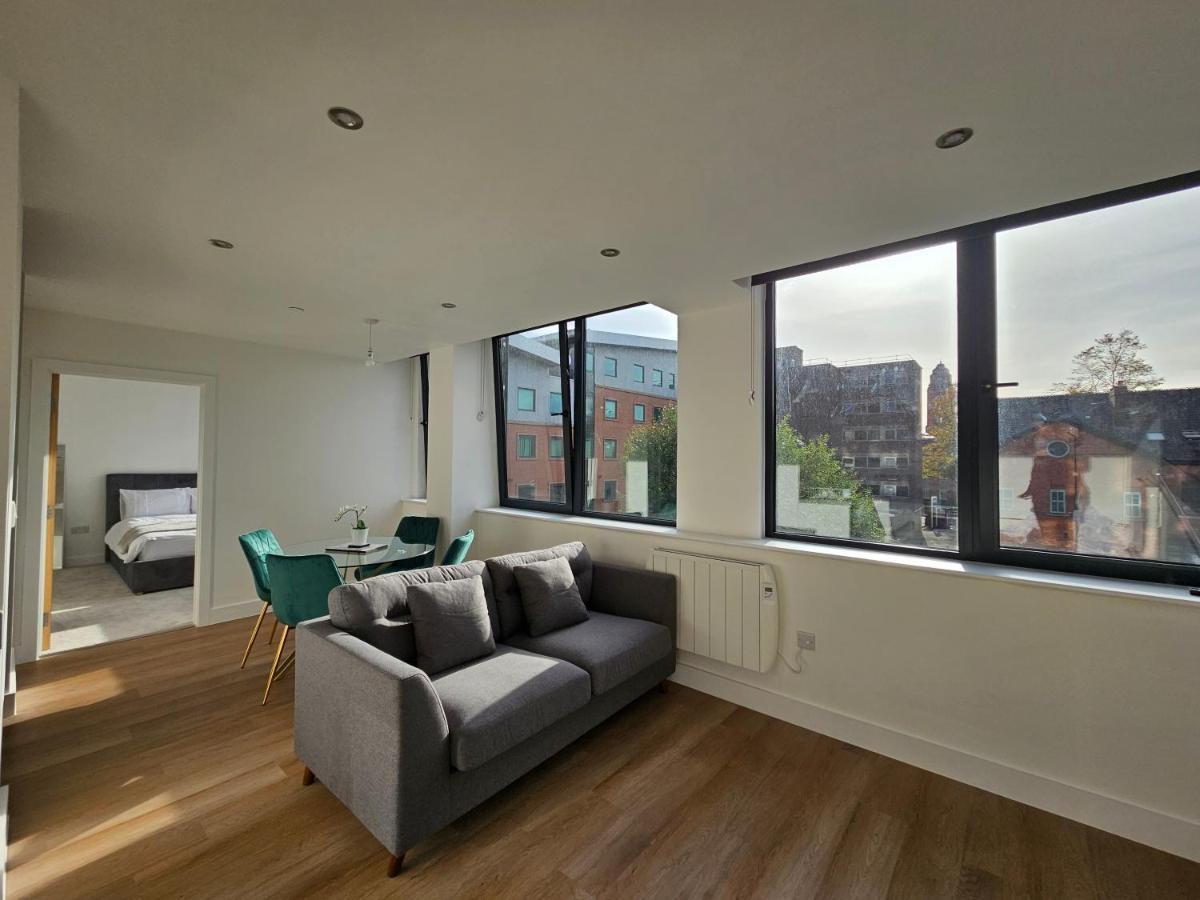 מנצ'סטר Brand New Trafford Apartment מראה חיצוני תמונה